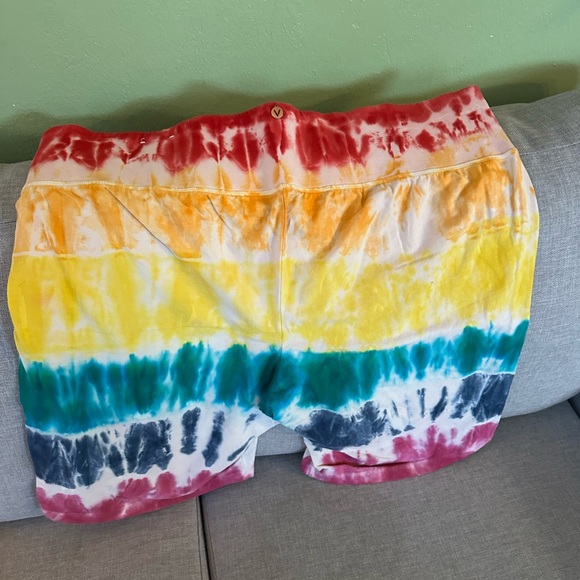 Lane Bryant Colorful Tie-Dye Women's Shorts - Picture 2 of 3